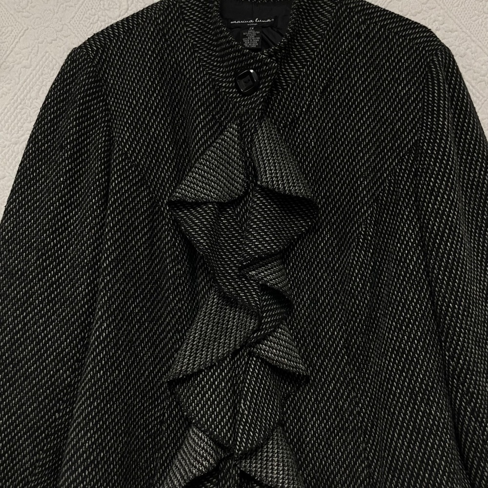 Marina Luna Woman Black White Ruffle Front Wool Blend Jacket Plus Size 2X - Picture 7 of 8